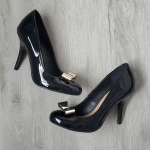LC Lauren Conrad Vivien Black Heels